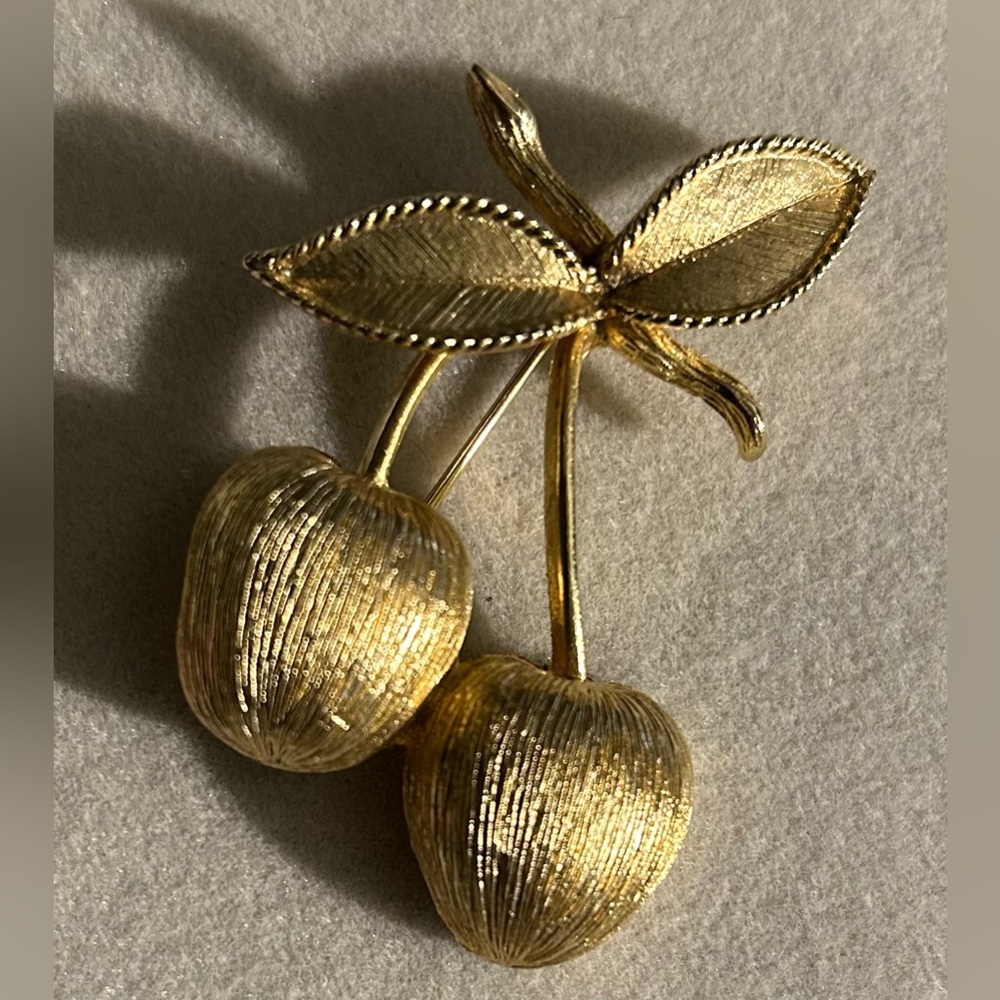 Vintage Sarah Coventry Goldtone Cherry Brooch